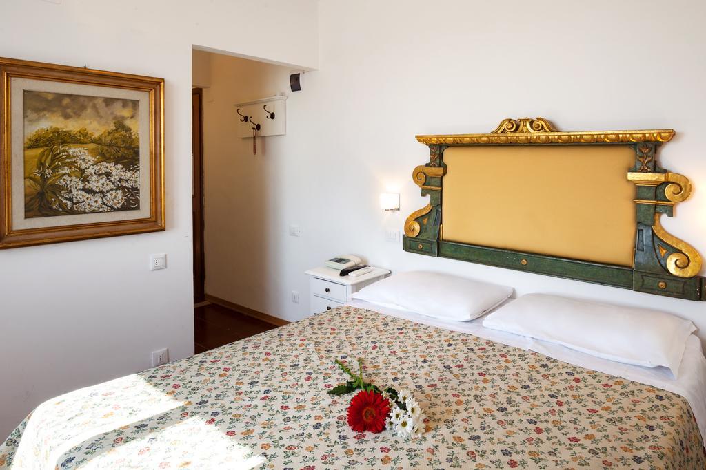 סיינה Hotel Porta Romana Di Luce Hotels מראה חיצוני תמונה