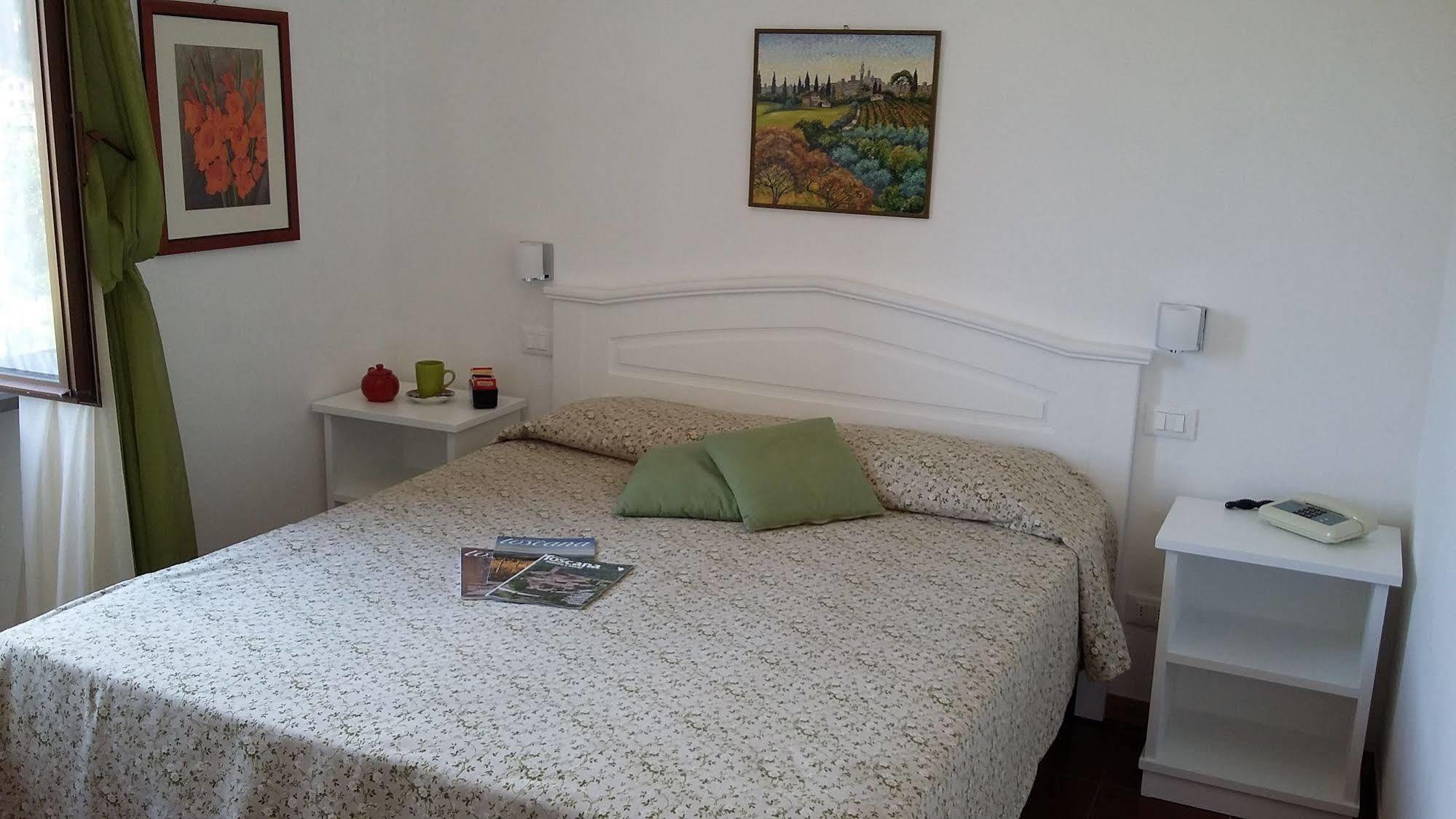 סיינה Hotel Porta Romana Di Luce Hotels מראה חיצוני תמונה