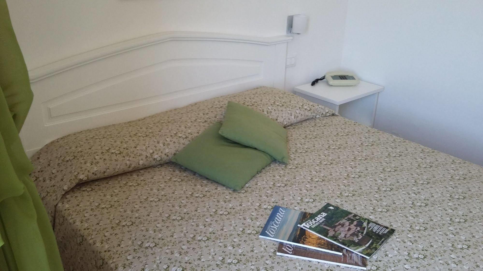 סיינה Hotel Porta Romana Di Luce Hotels מראה חיצוני תמונה